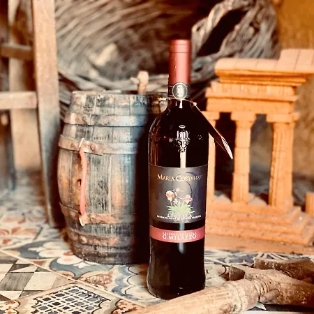 Emesh Boutique فندق مبيت وإفطار أغريجنتو