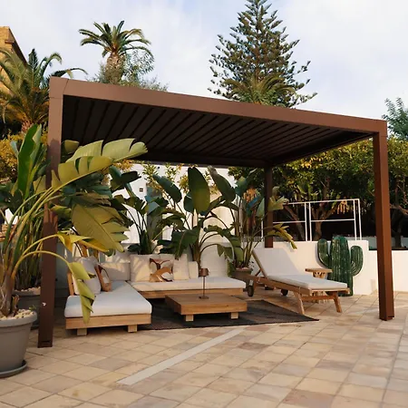 Emesh Boutique فندق مبيت وإفطار أغريجنتو